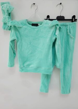 Sweater en lange broek, turquoise blauw