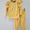 Sweater en lange broek, yellow