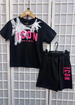 Icon original, zwart shirt zwarte broek