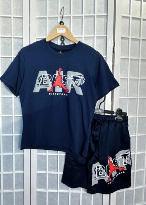 Air setje, donkerblauw shirt en broek